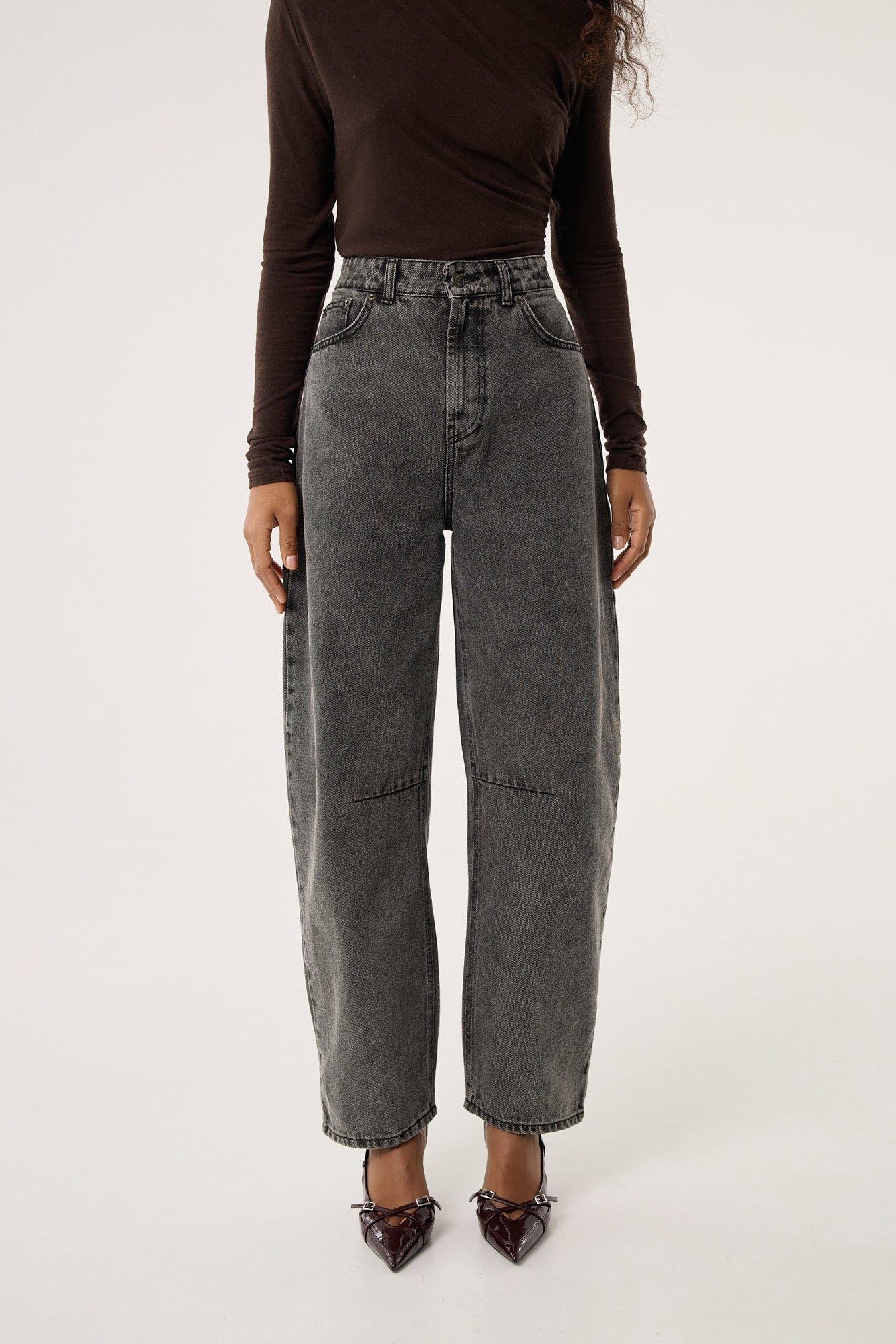 Jeansy Barrel grey