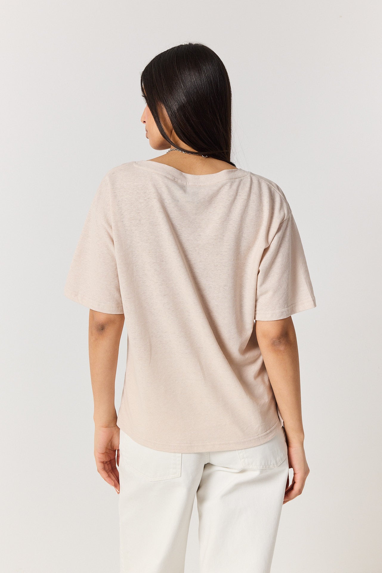 T-shirt V linen beige